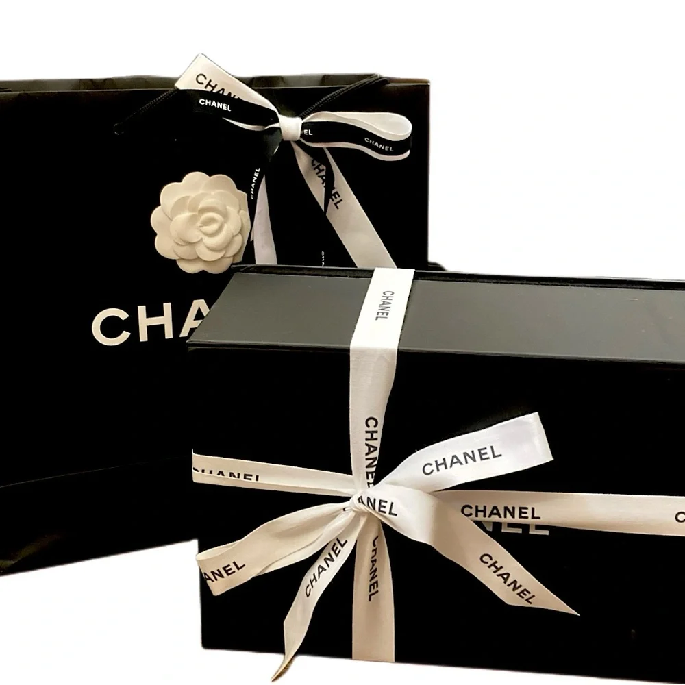 Chanel Magnetic Storage Box + Accessories & Gift